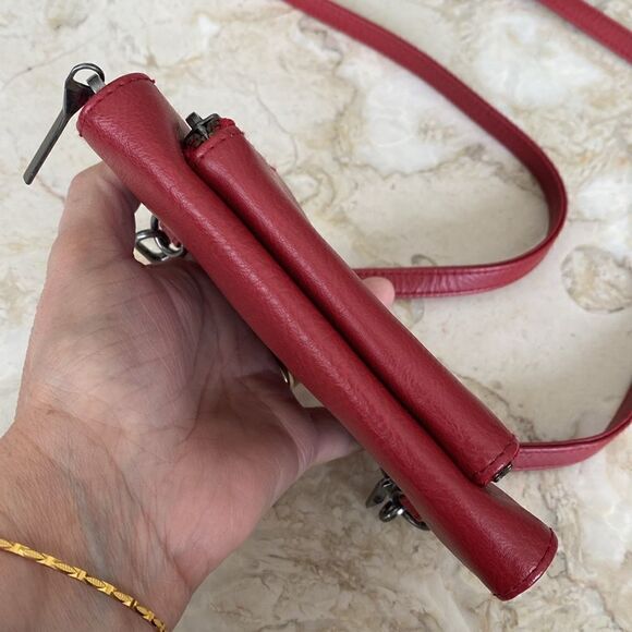 Matt & Nat Odelay Dwell Crossbody Bag Red Vegan Cruelty-Free Leather - Picture 7 of 16